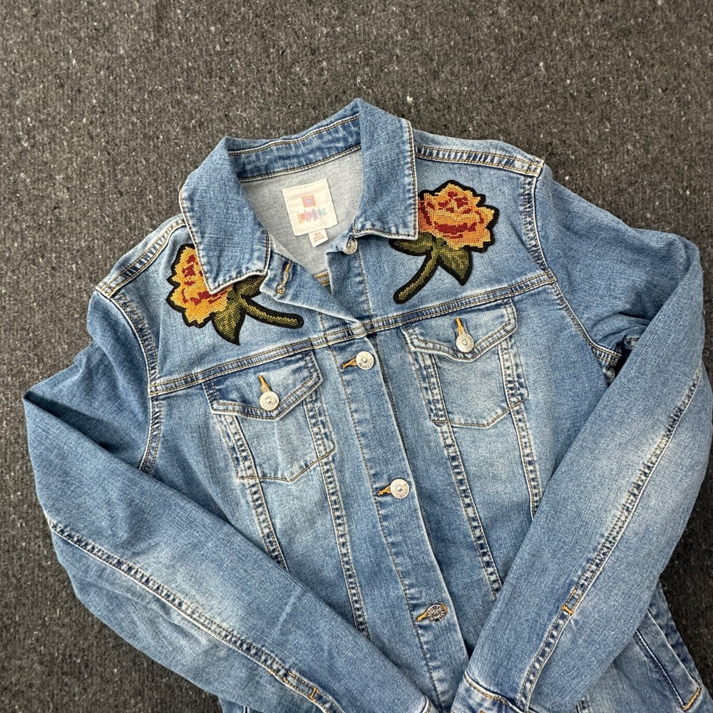LuLaRoe Kenny Denim Jacket XS Blue Jean Rose Flower Floral Embroidered Stretch